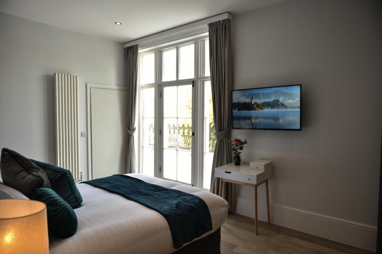 Victoria Colonnade Aparthotel Leamington Spa Exterior photo